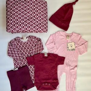 Kate Quinn Organic Feather Quilt NWT + Newborn Layette Gift Bundle (NB–6M)